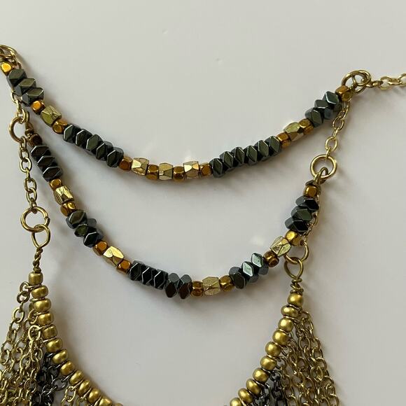 Fringe chain beaded statement necklace gold and gunmetal, boho chic indie - Picture 3 of 4